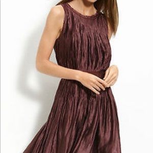 Cadrian Silk Pleated midi dress
